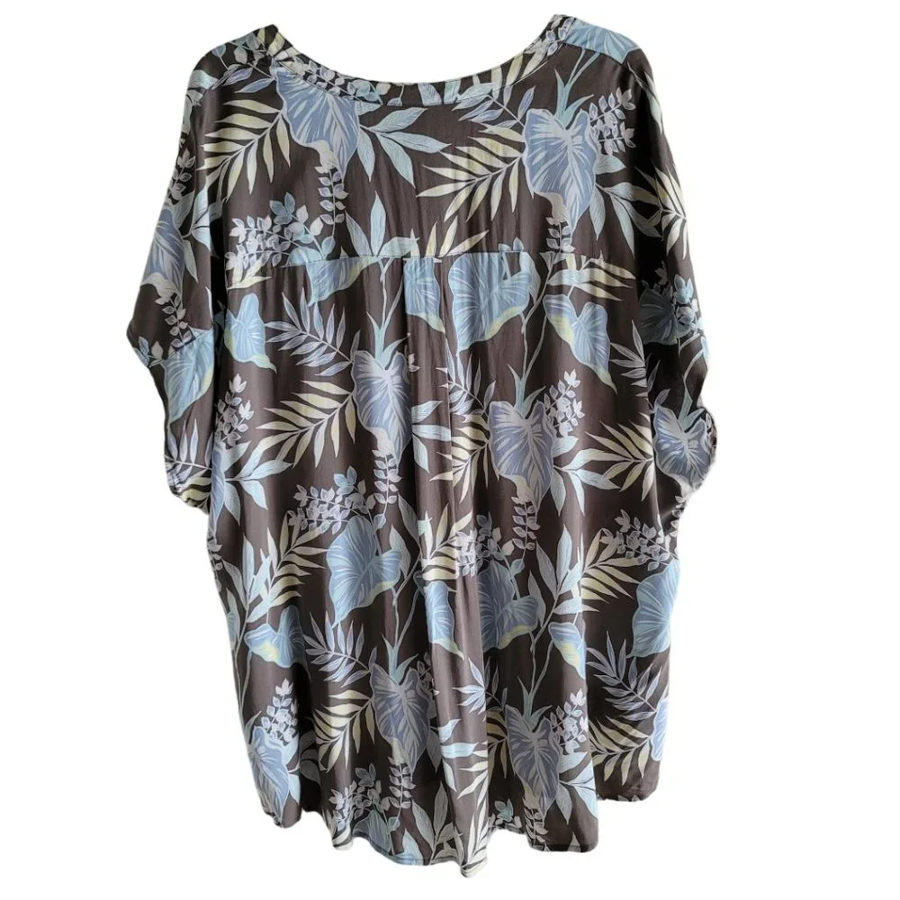 Torrid Challis Button-Front Dolman Sleeve Top - Picture 4 of 9
